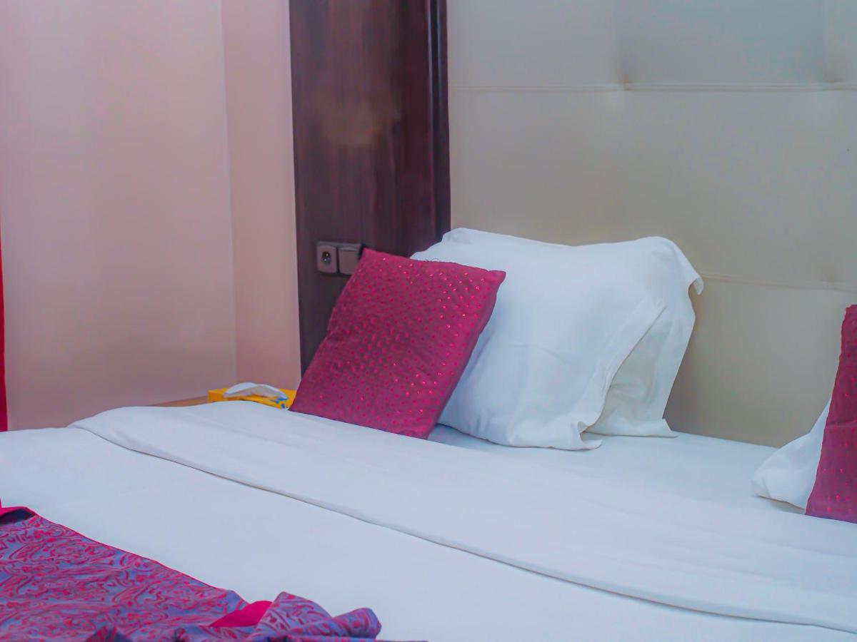 Hotel Fleur De Lys Almadies Dakar Eksteriør billede