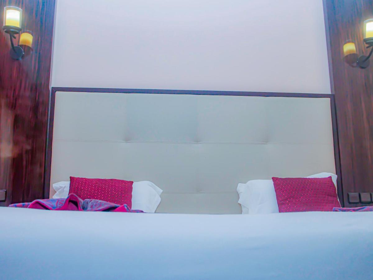 Hotel Fleur De Lys Almadies Dakar Eksteriør billede