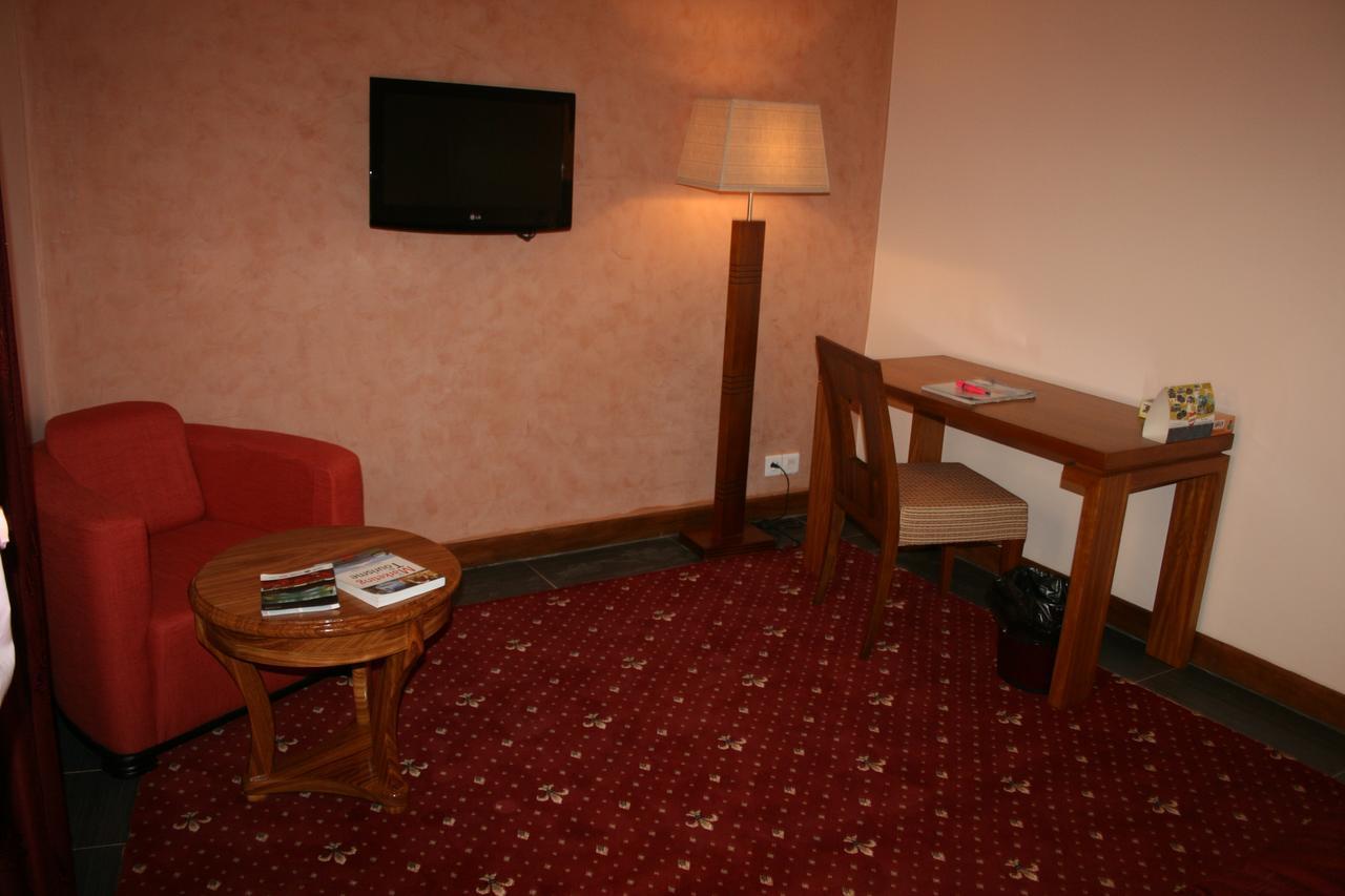 Hotel Fleur De Lys Almadies Dakar Eksteriør billede