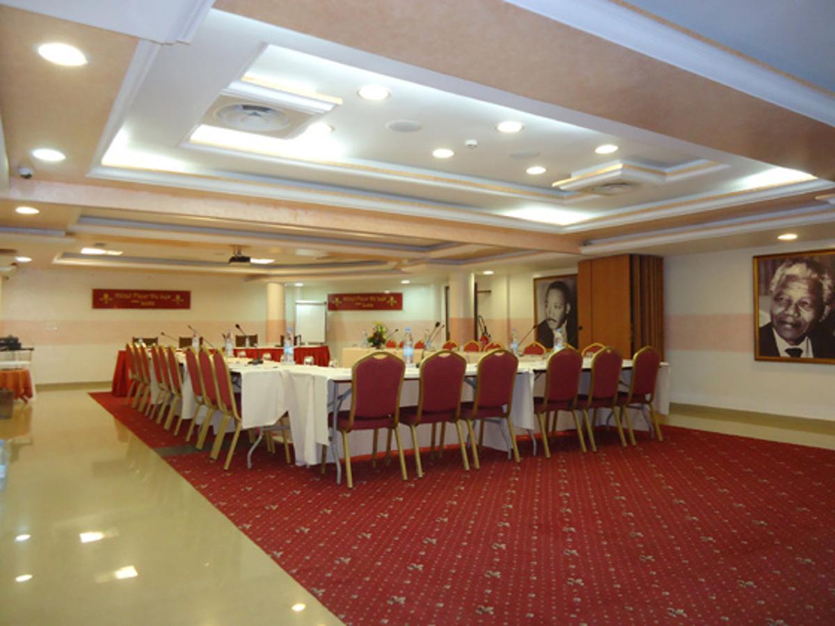 Hotel Fleur De Lys Almadies Dakar Eksteriør billede
